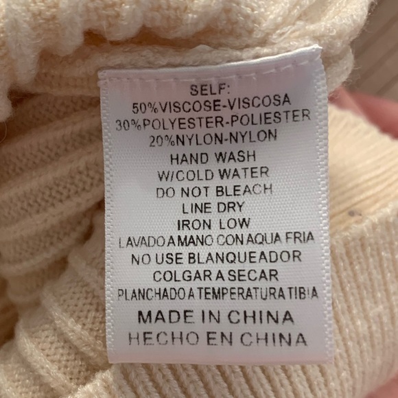 Off the Shoulder Cream Sweater - Picture 5 of 6